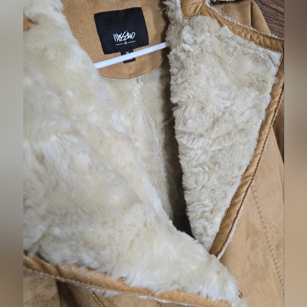 Super Soft Mossimo Supply Co. Tan Penny Lane with Cream Lining Faux Fur Coat M - Picture 4 of 9
